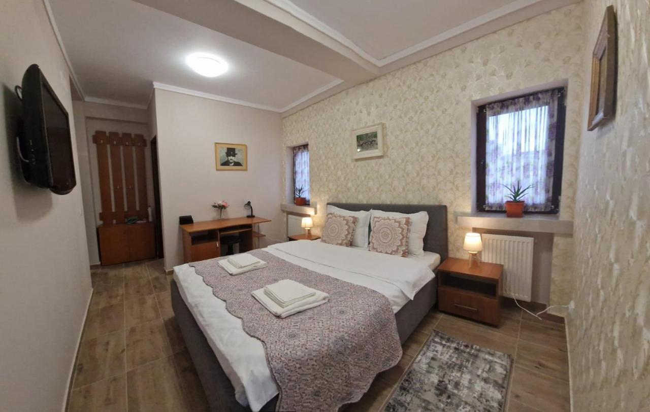 Laroka House Arty And Cosy Studio Universitate Center Bukarest Exterior foto