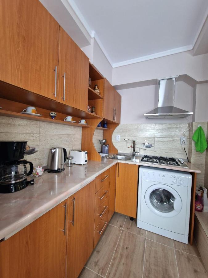 Laroka House Arty And Cosy Studio Universitate Center Bukarest Exterior foto