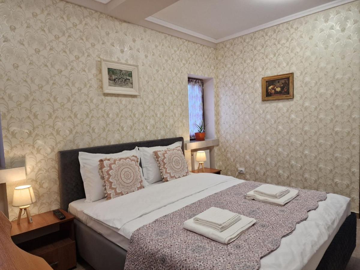 Laroka House Arty And Cosy Studio Universitate Center Bukarest Exterior foto