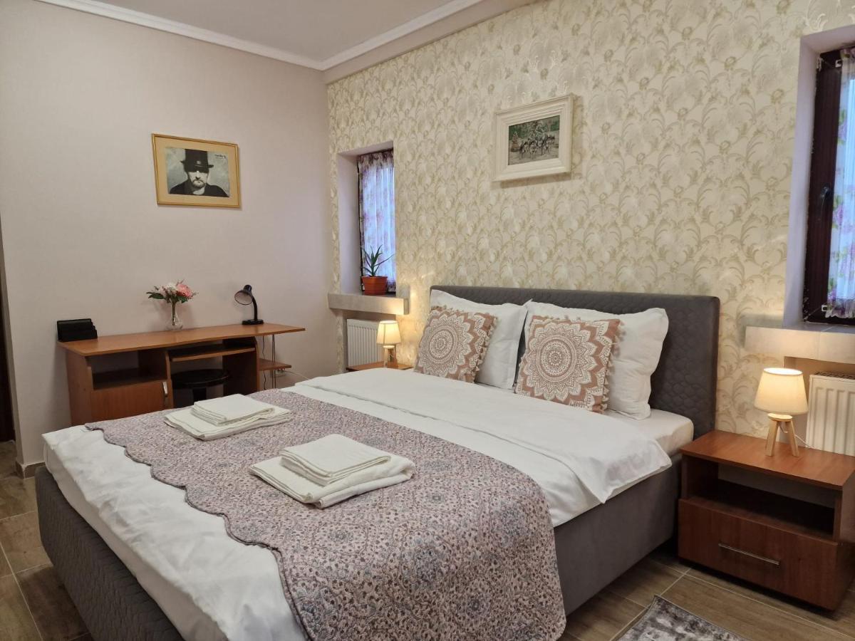 Laroka House Arty And Cosy Studio Universitate Center Bukarest Exterior foto